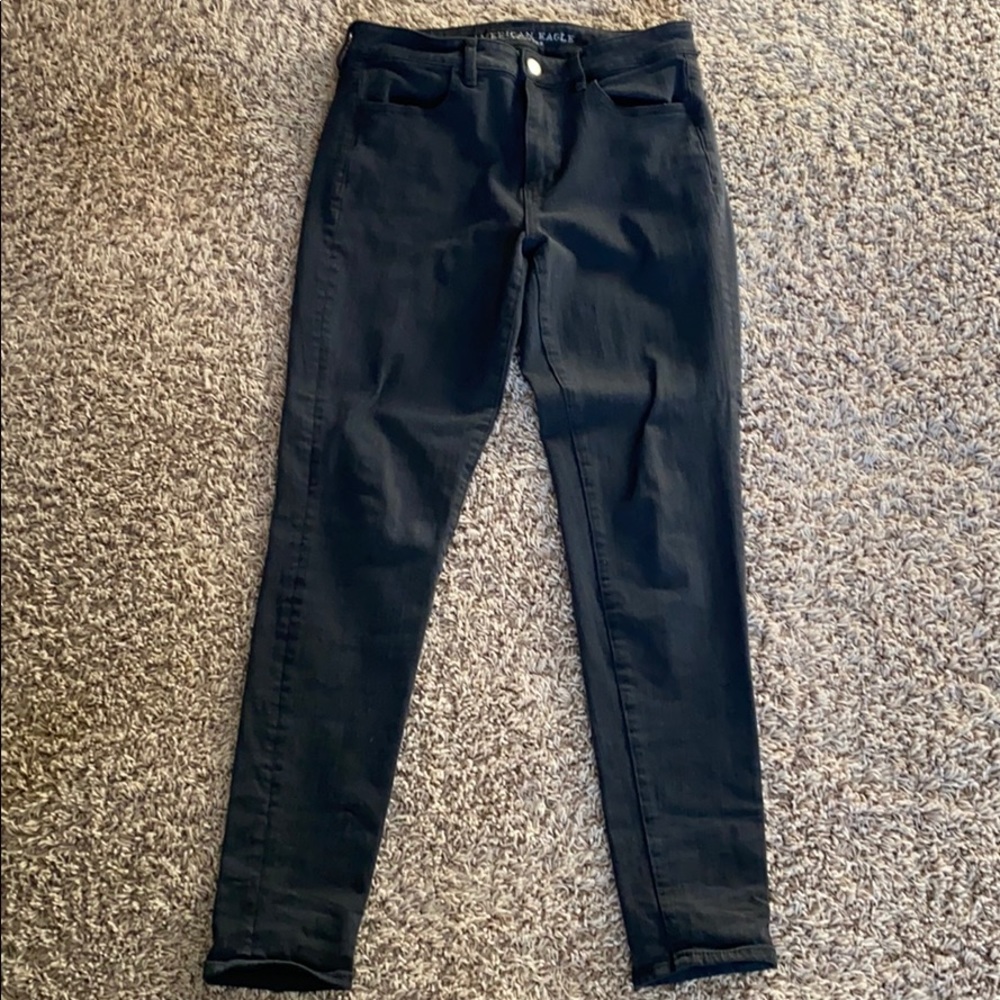 Women’s Size 8 American Eagle Jeans